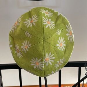 Wild Fable Floral Cloth Lined cap/tam